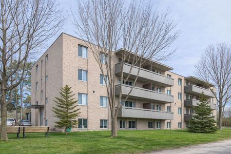 For Lease - 51 Owen Street Unit# 205, Penetanguishene, Ontario - Photo 2