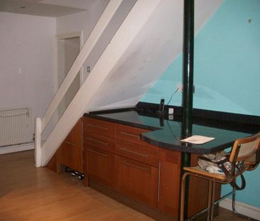 3 bedroom townhouse to rent - Photo 2