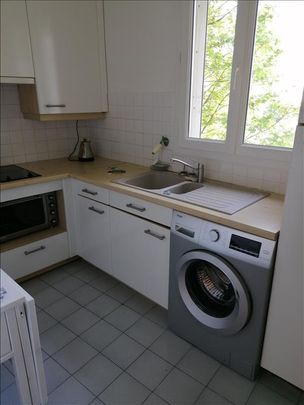 2 pièces - Meublé - 40,01 m² - 4ème étage - Colocation non autorisée - Photo 1