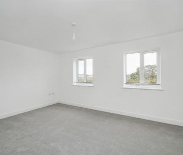 4 bedroom detached house to rent - Photo 5