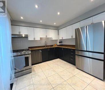 71 COVENT CRESCENT - Photo 1