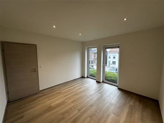Appartement te huur - Foto 1