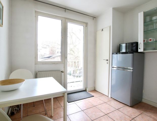 Perfekt Wohnen in Köln-Ehrenfeld: Möbliertes Apartment mit Balkon - Foto 1