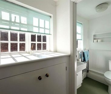 2 bedroom end of terrace house to rent - Photo 6