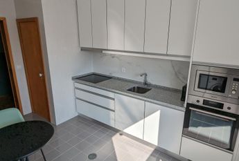 NEW space 3 bedroom apartment in Senhora da Hora ESAD