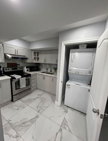 For Lease - 65 Sugarberry Drive, Brampton, Ontario - Photo 4
