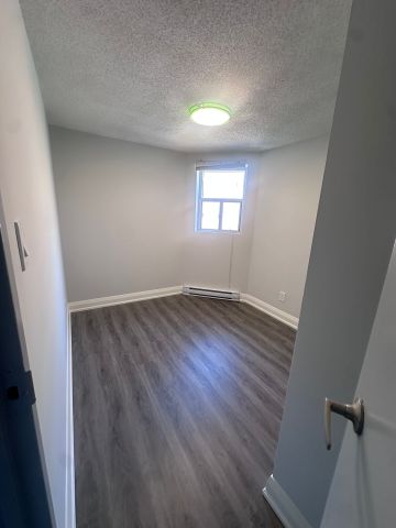 For Lease - 99 Bellevue Avenue Unit# 9, Toronto, Ontario - Photo 3