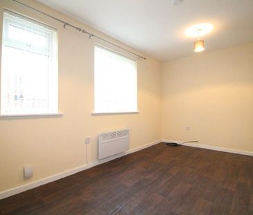 1 bedroom ground floor flat to rent - Photo 4