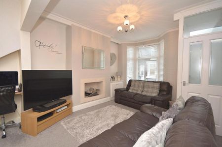 2 bedroom terraced house to rent - Photo 3