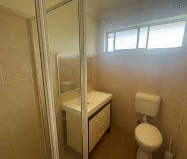 View Saturday at 1.40pm - 2pm - Photo 5