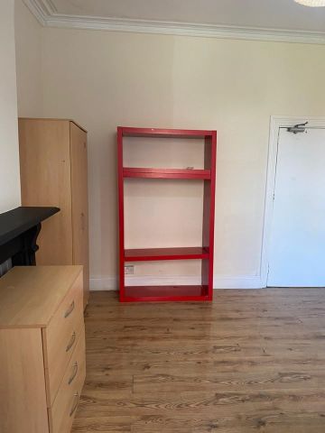 Room in a Shared House, Brynland Avenue, BS7 - Photo 2