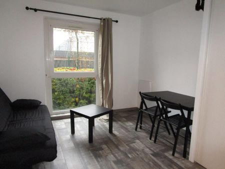Appartement AVENUE HENRI FARMAN - Photo 2