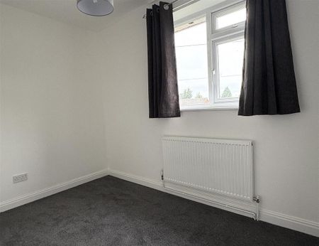 4 bedroom detached house to rent - Photo 5