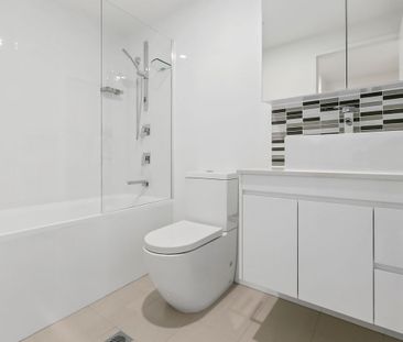 1B 1B + Study Nook - Milton Apartment - Photo 2