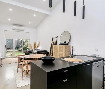 Immaculate 2-Bedroom Townhouse/Loft – Low-Maintenance Luxury in the... - Photo 1