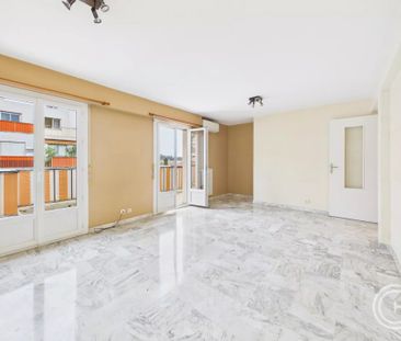 Location Appartement 2 pièces 48m² NICE 06300 - Photo 1