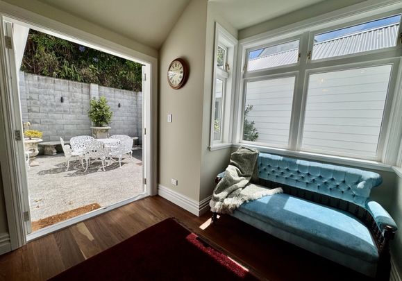 Historic charm meets modern comfort in the heart of Thorndon - Photo 1