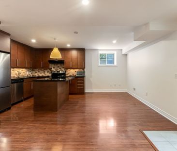 For Lease - 34 Monkton Avenue Unit# Lower, Toronto, Ontario - Photo 6