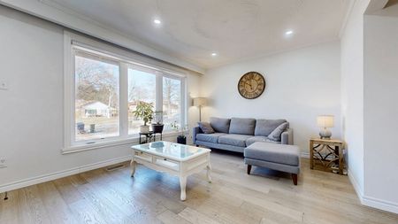 For Lease - 56 Bailey Crescent Unit# Main, Toronto, Ontario - Photo 2
