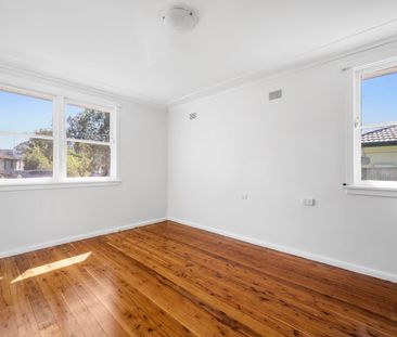 Renovated Four-Bedroom Home in a Convenient Location - Photo 2