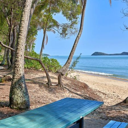 FURNISHED BEACHFRONT UNIT - CLIFTON BEACH - Photo 4