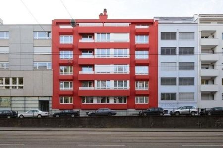 Living in a vibrant urban neighborhood - Photo 5