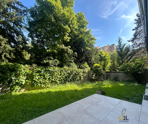 Location Appartement 5 pièces 102m² - Photo 1