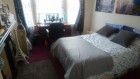 7 Bed House, NO FEES £85 great communal space and close to Uni+Shops - Photo 3