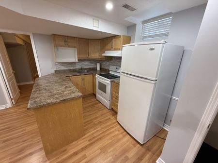 For Lease - 54 Castlepoint Drive Unit# LOWER, Vaughan, Ontario - Photo 3