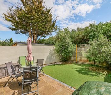 Fernlea Road - Photo 3
