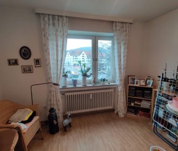 Geräumige 3-Zimmer-Wohnung mit Balkon in ... - Photo 1