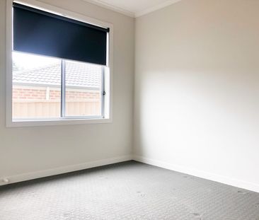 Modern Unit with Peace and Privacy - Photo 2