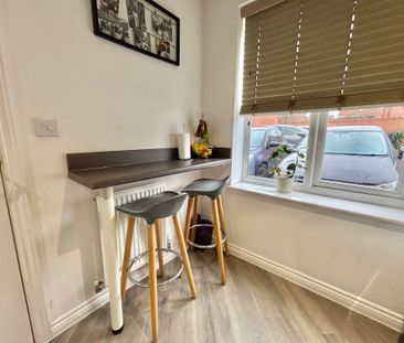 Broome Way, Galley Common, CV10 - Photo 1