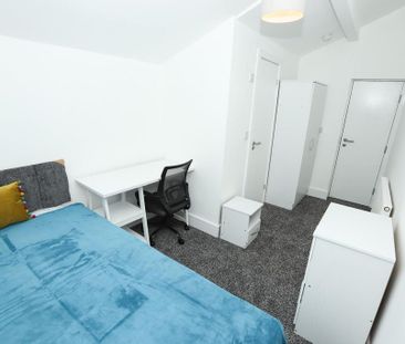 5 bedroom terraced house to rent - Photo 2