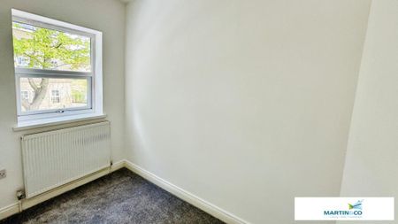 2 bedroom end of terrace house to rent - Photo 2