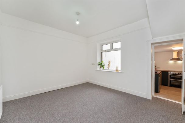 50 Bangor Road, - Photo 1