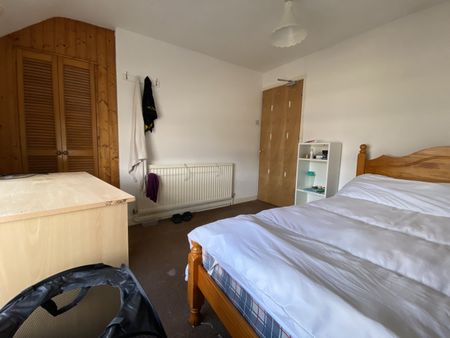 Llanbleddian Gardens, Cathays - Photo 3