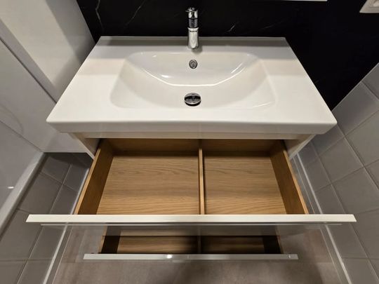 Appartement te huur - Photo 1