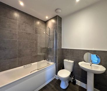 2 bedroom apartment to rent - Photo 6