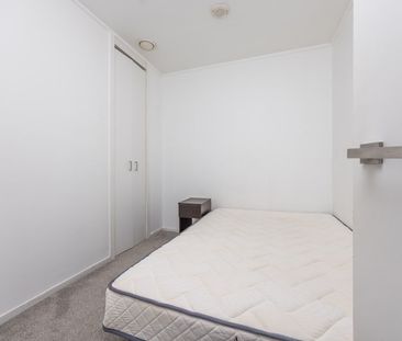 Modern City Pad with Everything You Need - Photo 3