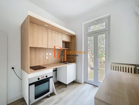 Location Appartement 3 pièces 51m² BRON 69500 - Photo 4