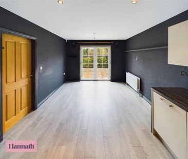 16 Lisnagrilly Hall, Portadown, Craigavon, BT63 5WR - Photo 1