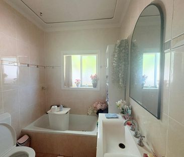 House for Rent in Condell Park - Photo 6