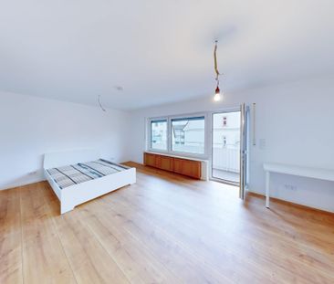 Vollmöbliertes WG-Zimmer mit Süd-Balkon am Schloss Oberschleißheim - Foto 1