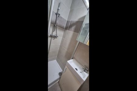 Studio Flat, High Road, N22 - Photo 3