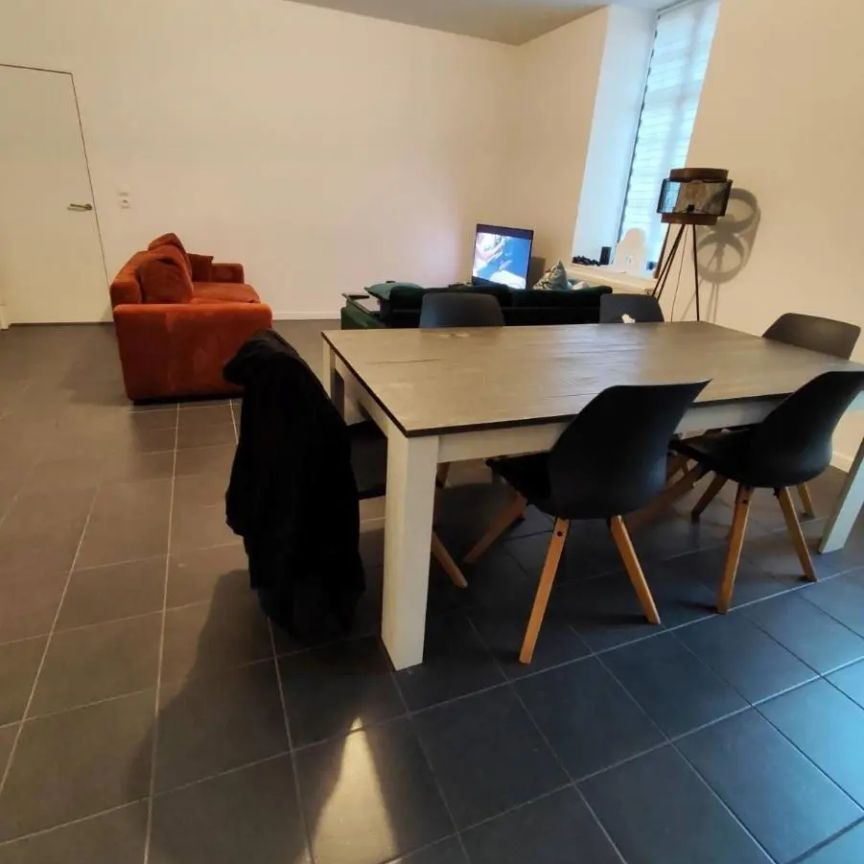 Appartement à louer 3 pièces 95.38m² - Photo 2