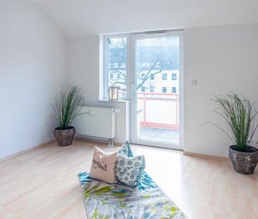 Wunderschöne Altbauwohnung mit Balkon in ruhiger Wohnlage - Photo 1