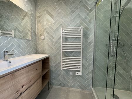 Location Appartement 3 pièces 59m² BORDEAUX 33800 - Photo 5