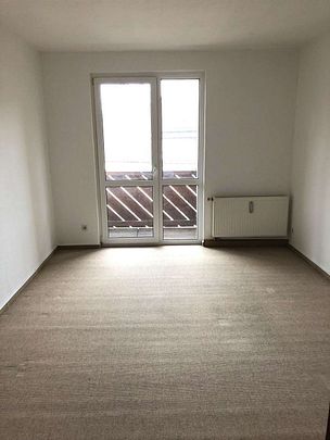 Gemütliche 2-Raum-Wohnung mit Balkon - Photo 1