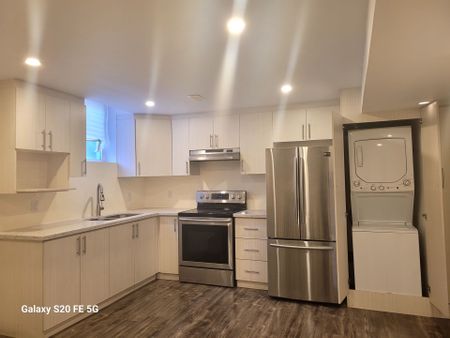 For Lease - 5487 Oscar Peterson Boulevard Unit# Bsmt, Mississauga, Ontario - Photo 3